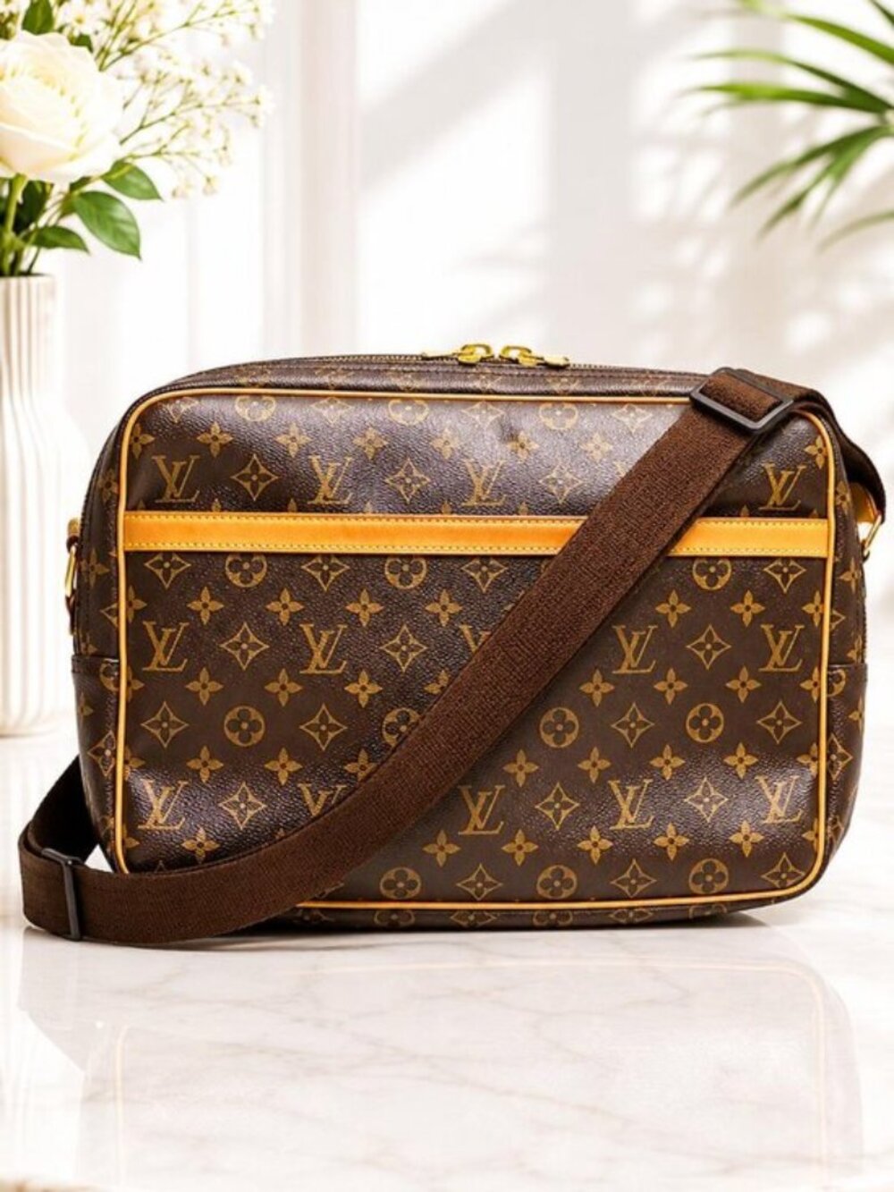 Authentic Louis Vuitton Reporter GM Monogram Messenger Crossbody Bag